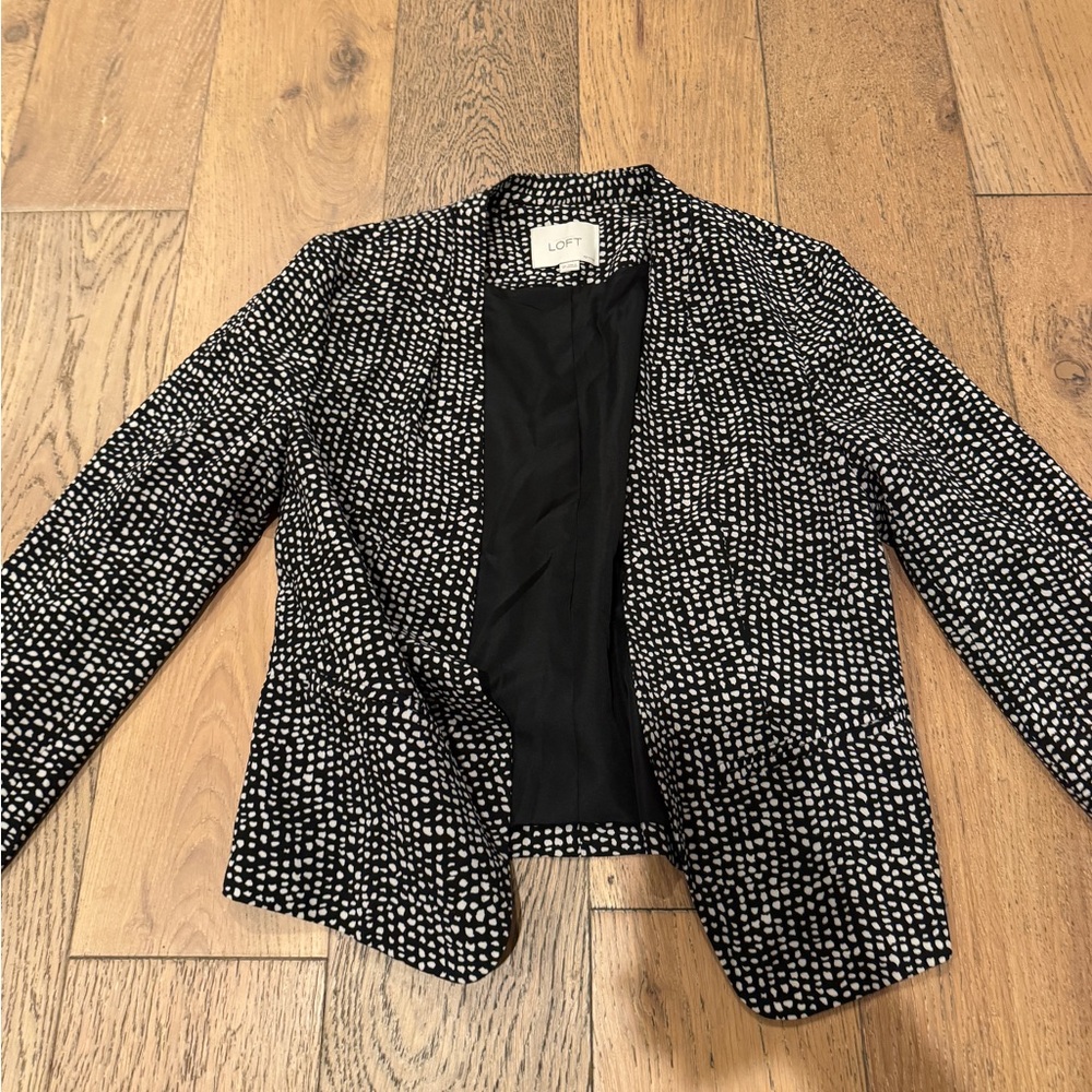 LOFT Patterned Black and White Blazer (SP)